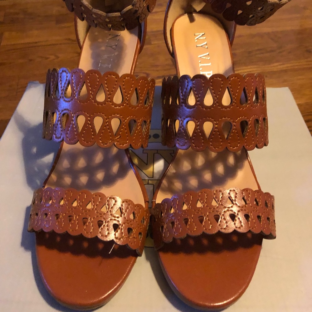 Brown 2inch high Sandals